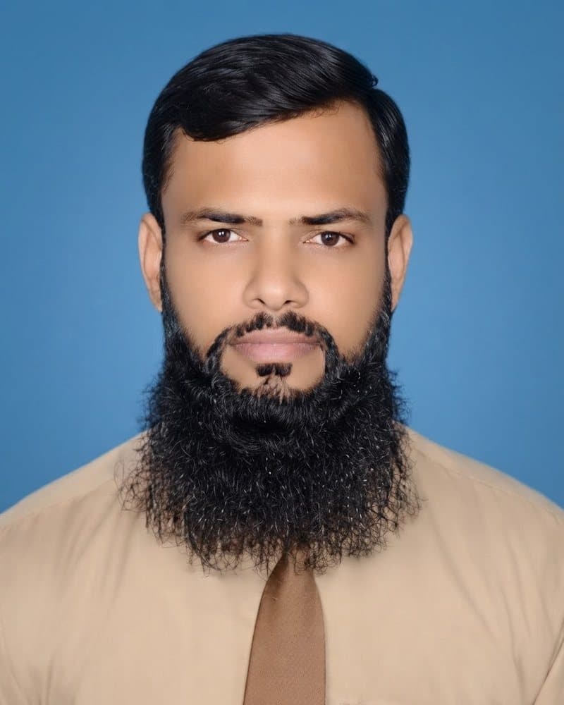Portrait of Dr. Obaid