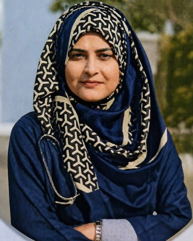 Portrait of Dr. Amina